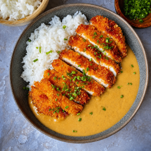 Pollo Thai crujiente con salsa de coco